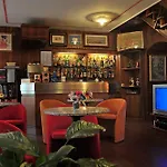 Albion Hotel 3*